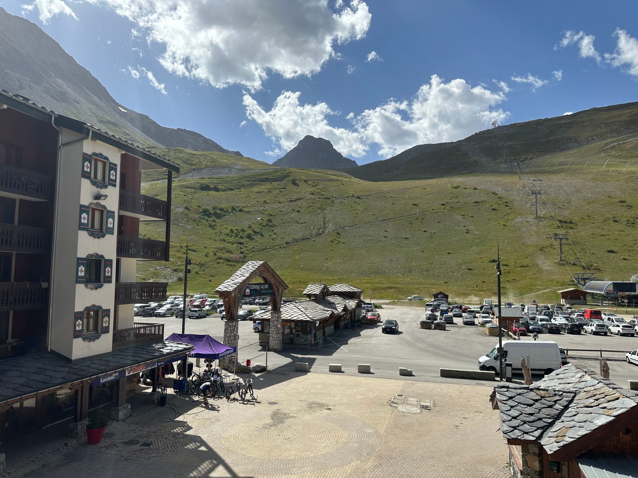 Photo of mit Balkon, im Skigebiet von Killy