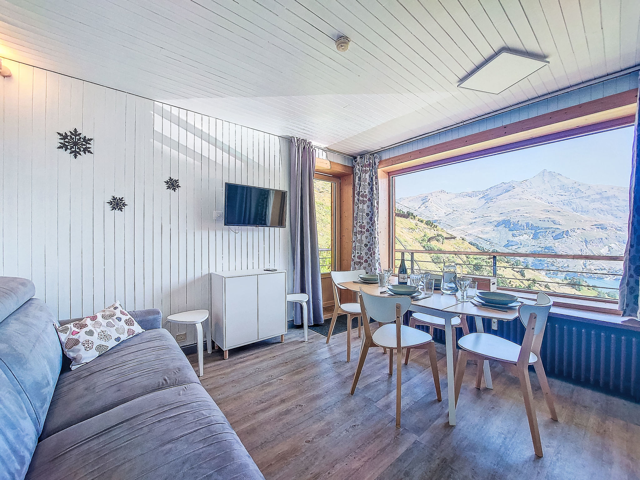 Horizon 2000 (Le Lac) Apartment in Tignes