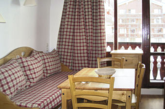 Download Strand tema stue mobler For Android