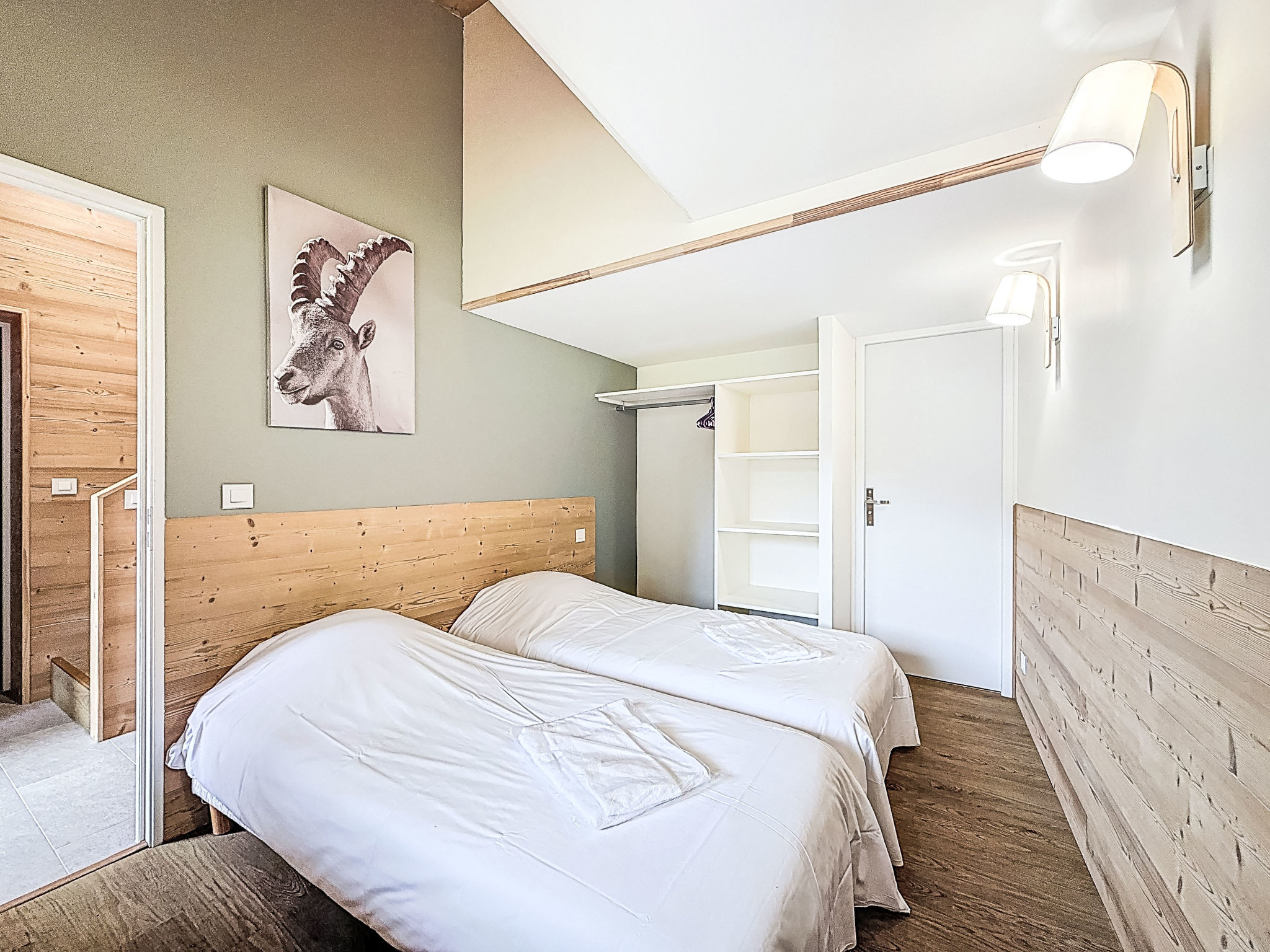 Chalet La Bergerie-Dedans