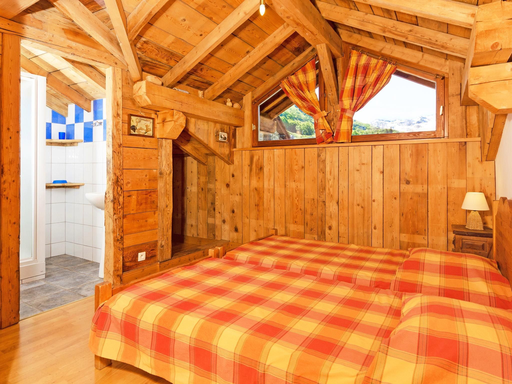 Chalet Levassaix - Binnen