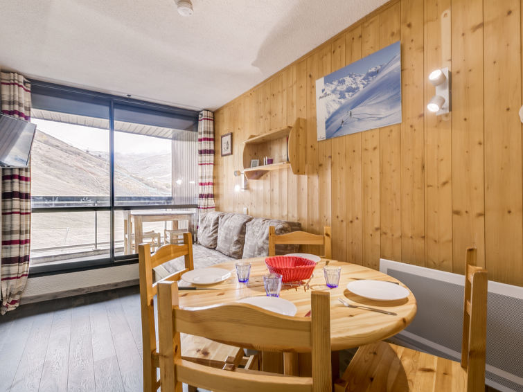 Appartement in Les Menuires: 800m van centrum en aan de piste · 30 m² in Les Menuires