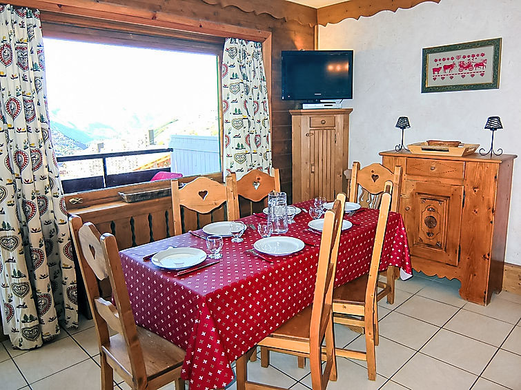 Les Menuires accommodation chalets for rent in Les Menuires apartments to rent in Les Menuires holiday homes to rent in Les Menuires