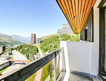 Direct aan de piste in Les Menuires: Appartement voor 7 personen - thumbnail 5