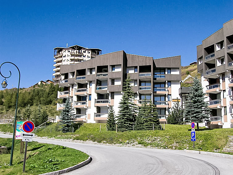 Les Mélèzes Apartment in Les Menuires