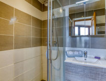 Piste-appartement voor 4 in Les Menuires, direct aan de skipiste - thumbnail 4