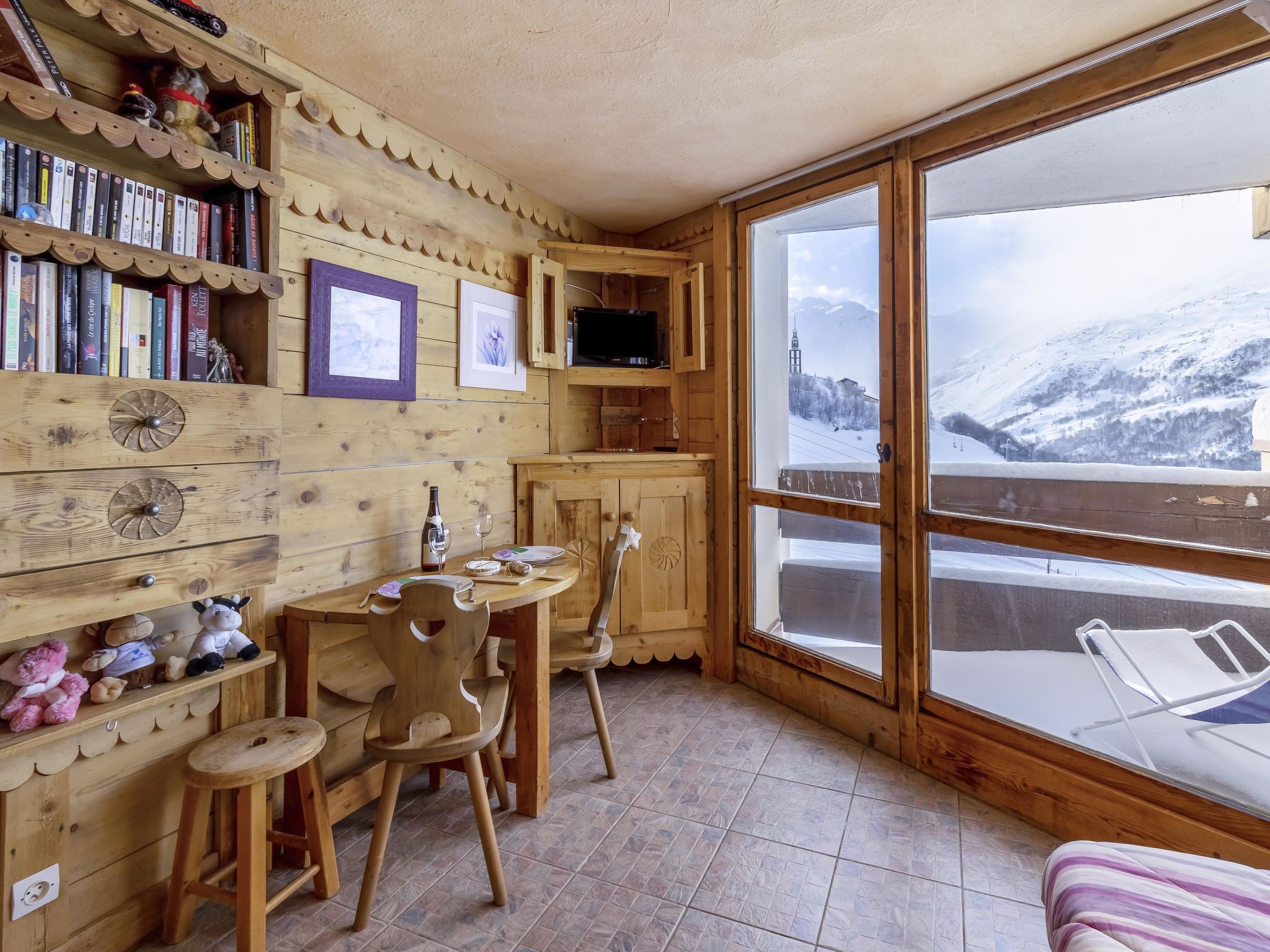 Photo of 808 Grande Masse