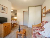 Direct aan de piste: 6-persoons appartement in Les Menuires - thumbnail 1