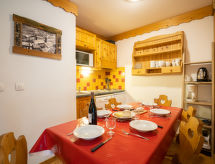 Direct aan de piste: 6-persoons appartement in Les Menuires - thumbnail 2