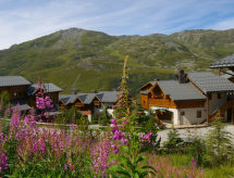 Rustiek chaletappartement direct aan de piste in Les Menuires voor 6 personen - thumbnail 2