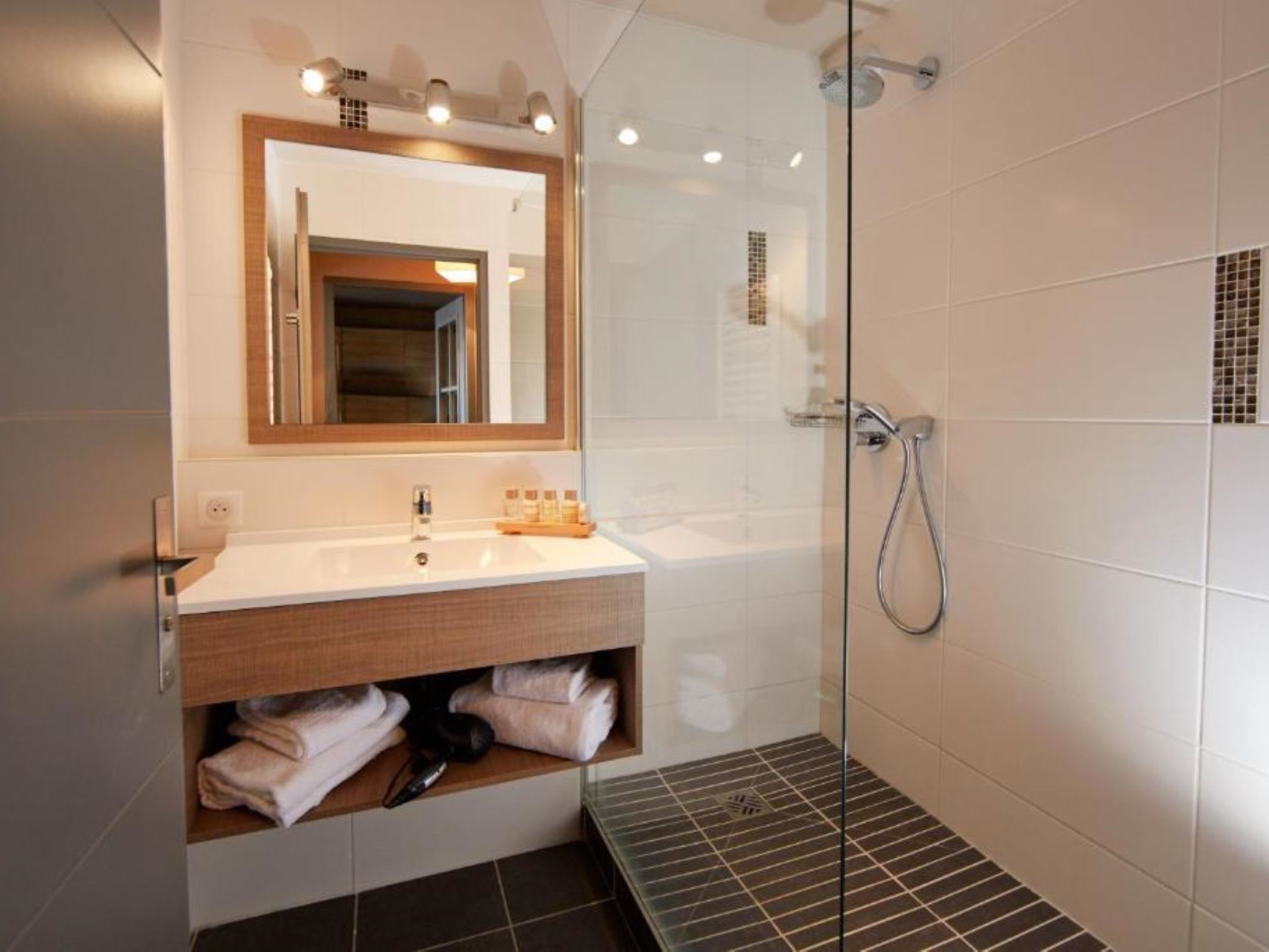 Photo of CGH Rés&Spa Chalets du Soleil (C) 4*