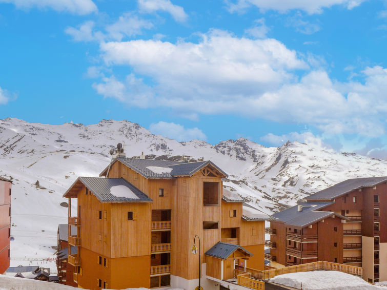 Search and Stay destination Les Belleville, Auvergne-Rhône-Alpes - France from AU$ 217. Cimes de Caron 1603