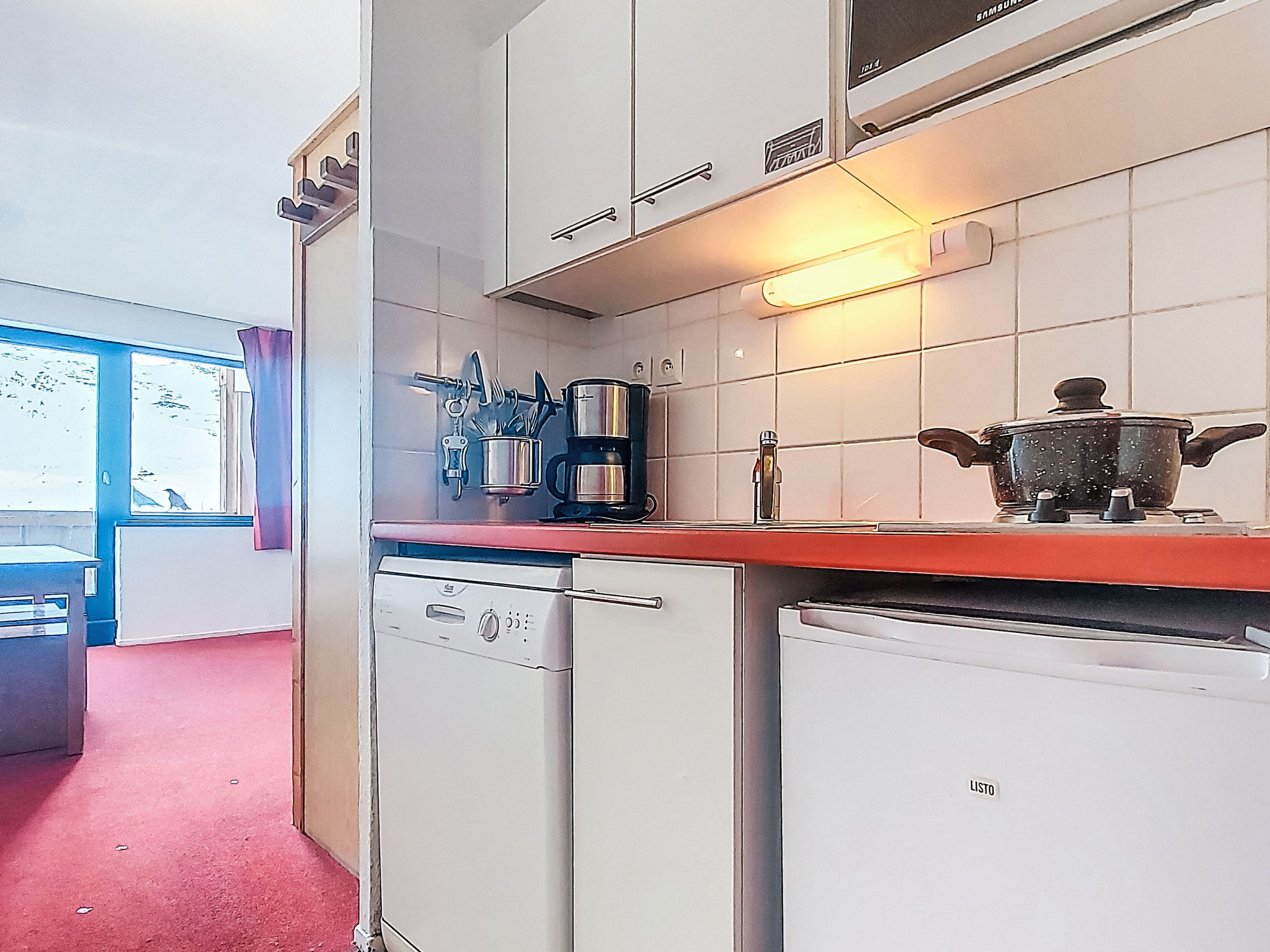 Kitchen / Dining Room