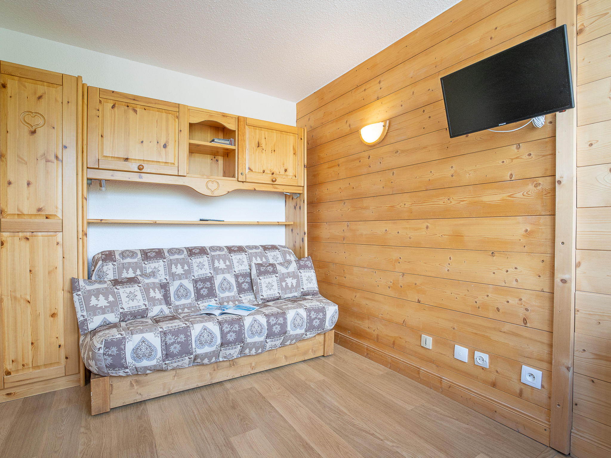 Photo of Arcelle 508