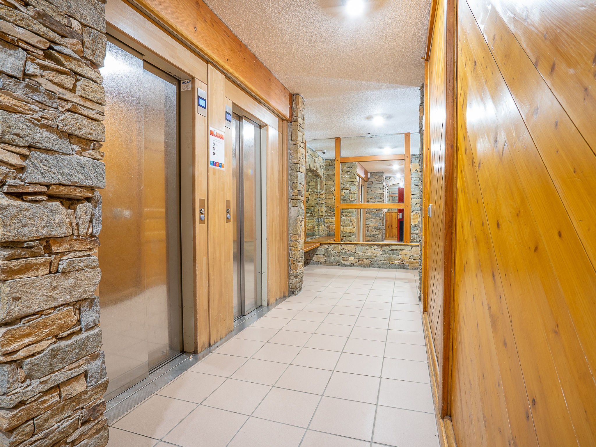 Photo of Arcelle 113