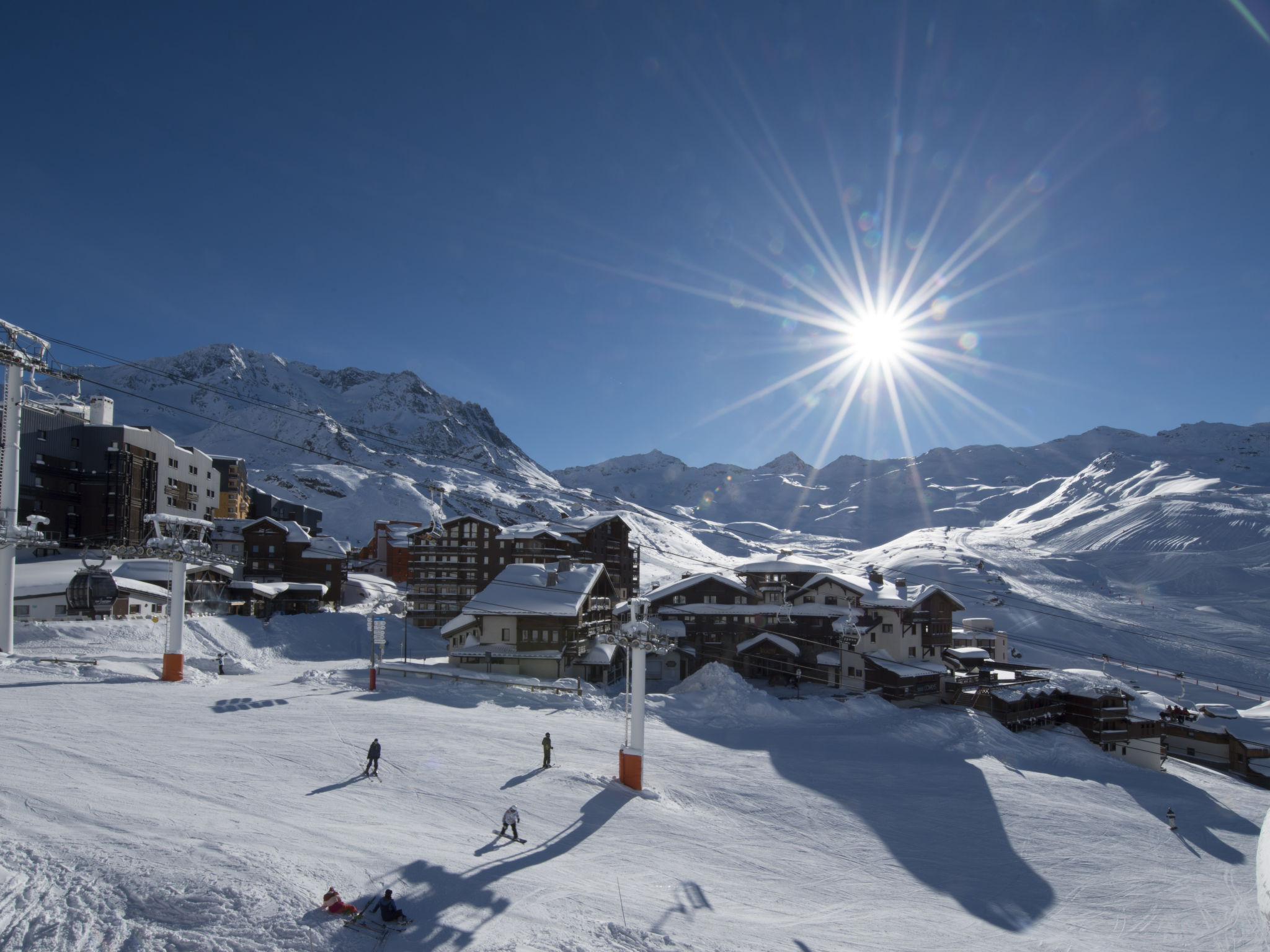 Le Hameau du Kashmir-Buiten