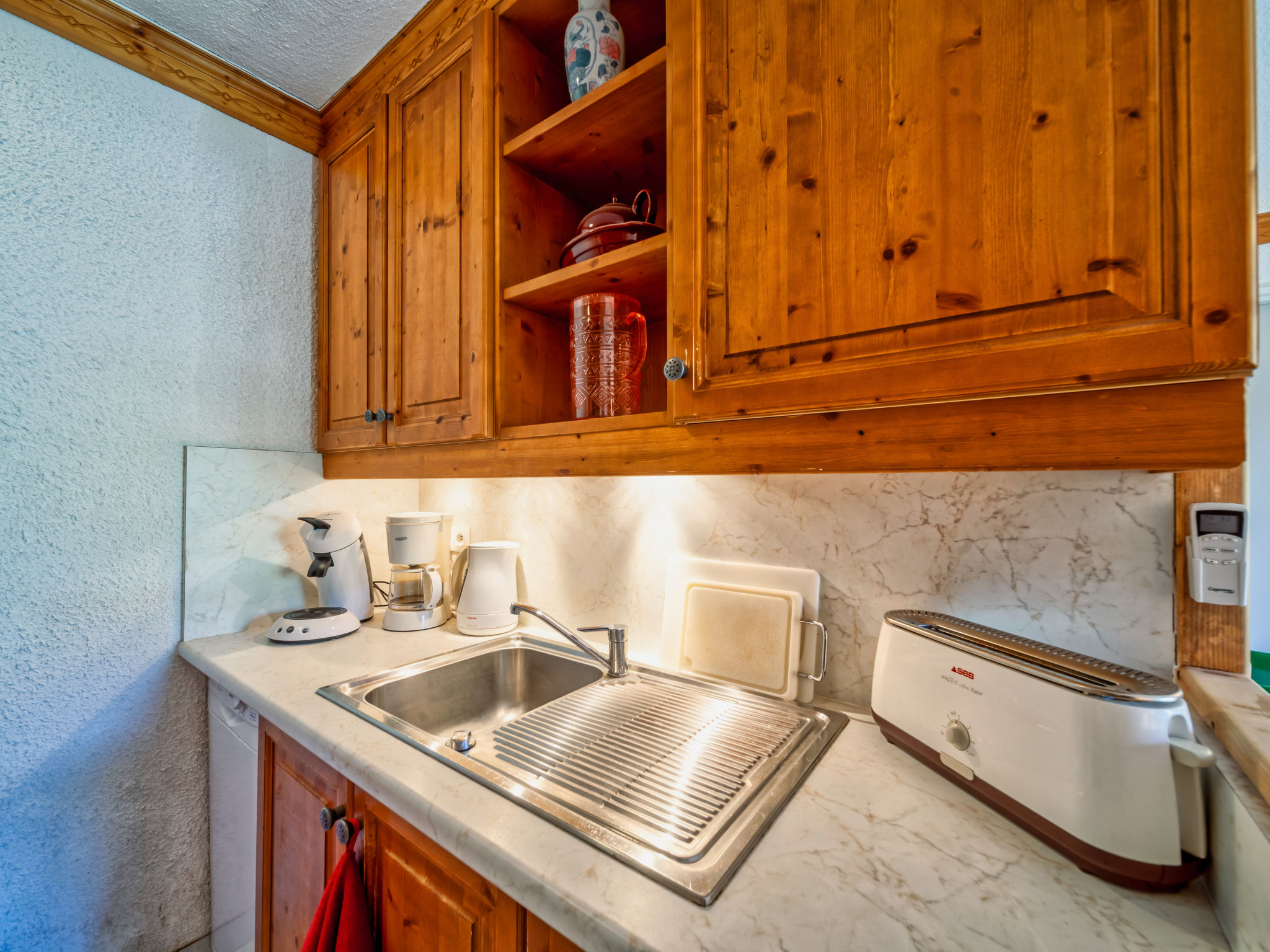 Appartement Soyouz Vanguard – Cuisine et coin repas, photo 20 sur 52