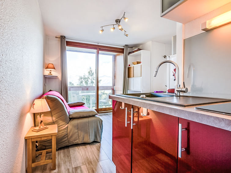 Search and Stay destination Villarembert, Auvergne-Rhône-Alpes - France from AU$ 147. Soyouz Vanguard