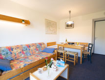 Appartement 6p aan de piste in Le Corbier met verwarmd zwembad - thumbnail 2