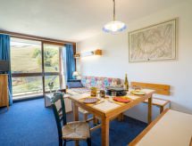 Appartement 6p aan de piste in Le Corbier met verwarmd zwembad - thumbnail 1