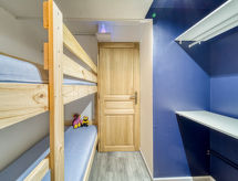 Appartement aan de piste in Le Corbier met verwarmd zwembad - thumbnail 4