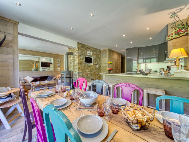 Search and Stay Destinations. Holidays Rentals in Fontcouverte-la-Toussuire, Savoie - Auvergne-Rhône-Alpes - France