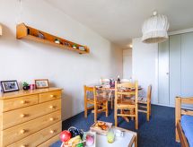 Authentiek appartement direct aan de piste in Le Corbier - thumbnail 3