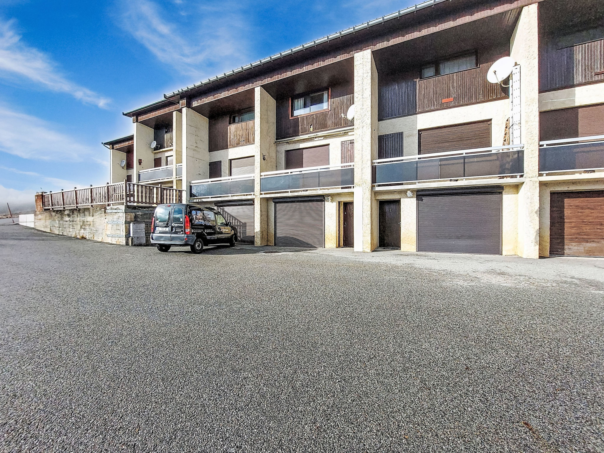 La Combe des Ours-Buiten