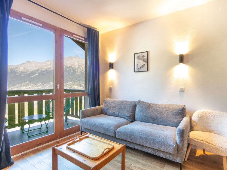 Centraal gelegen appartement in Modane met bergzicht in Modane