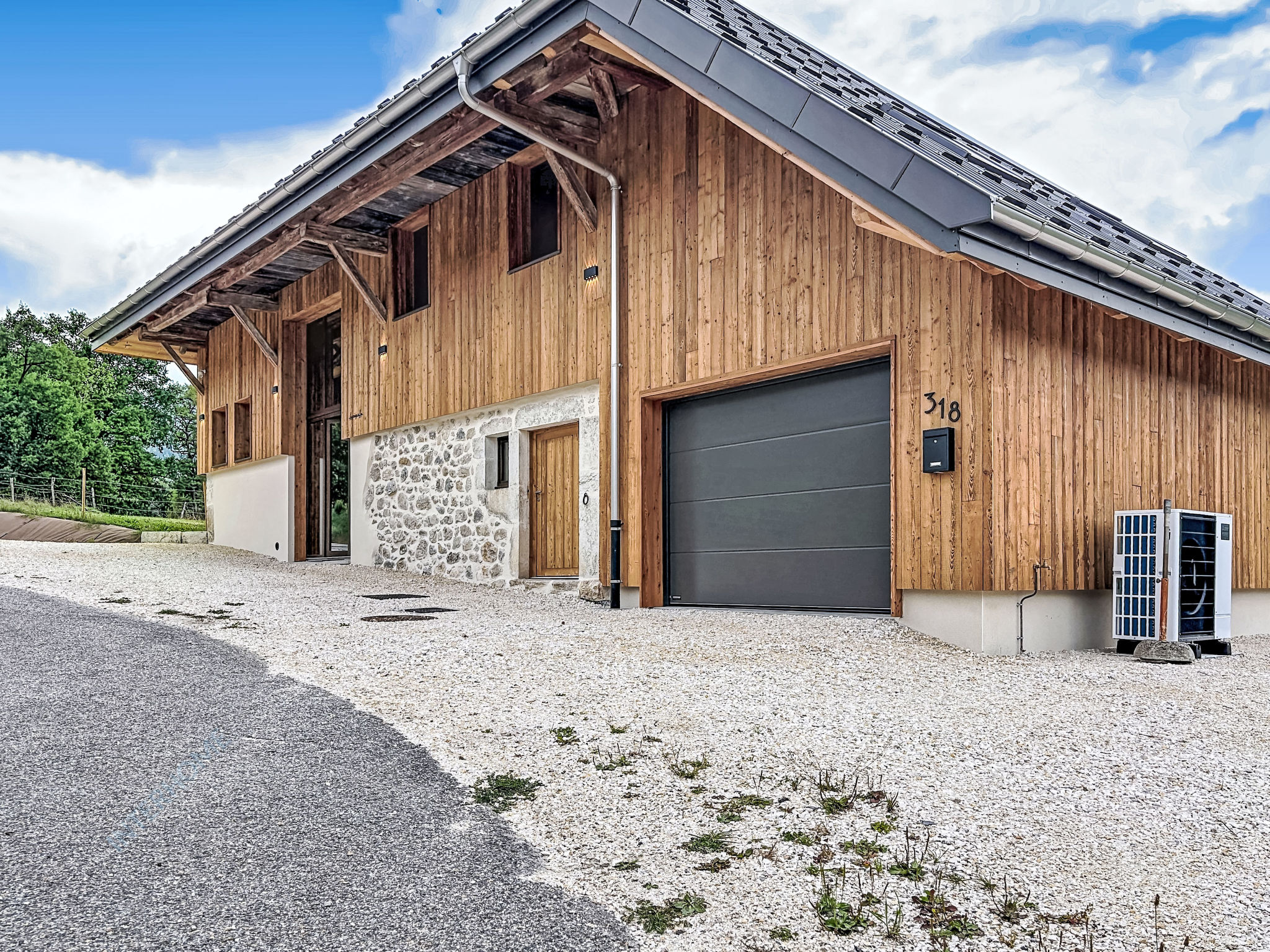 La Grange à Luc - Buiten