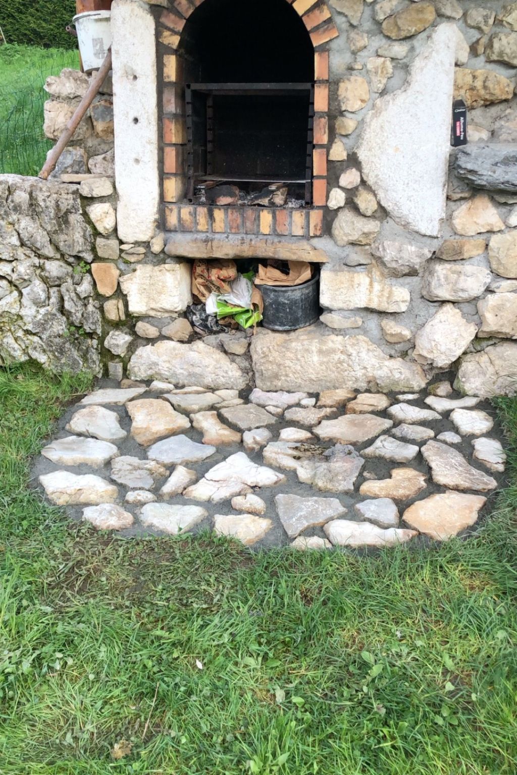 'Au Crêt du Bois' (Auf dem Wald)