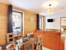 Op 800m van centrum La Clusaz: appartement aan de piste met zwembad - thumbnail 4