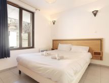 Op 800m van centrum La Clusaz: appartement aan de piste met zwembad - thumbnail 3