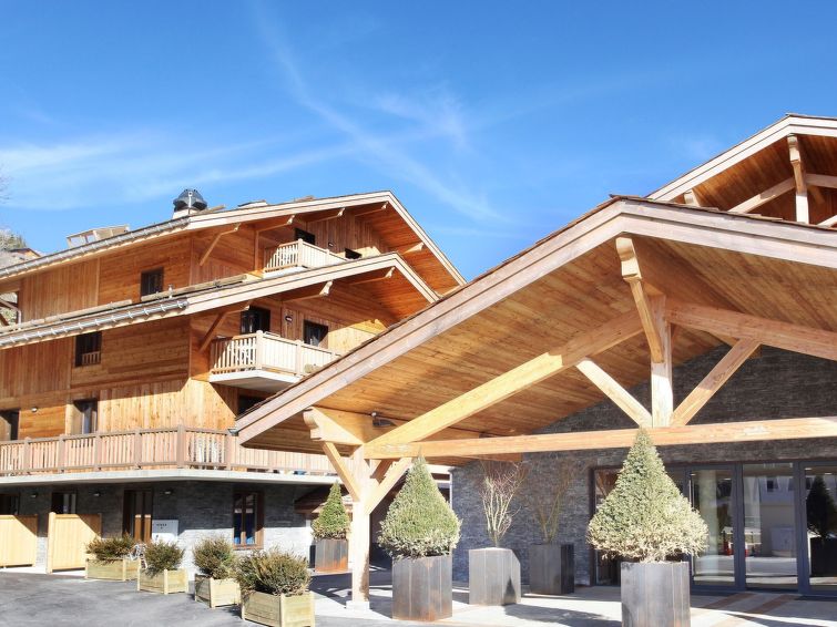 Appartement met whirlpool aan de piste in La Clusaz in La Clusaz