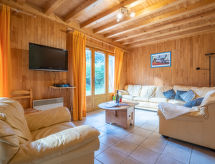 Ruim vrijstaand chalet voor 12 personen aan de skipiste van Saint Gervais - thumbnail 2