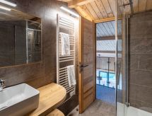 Ruim chalet voor 14 personen aan de skipiste met verwarmd privézwembad - thumbnail 5