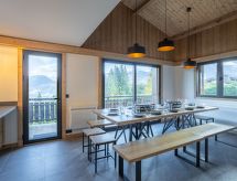 Ruim chalet voor 14 personen aan de skipiste met verwarmd privézwembad - thumbnail 2