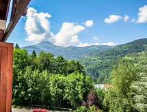 Zonnig 8-persoons appartement in Saint Gervais, vlakbij centrum en skibus - thumbnail 4