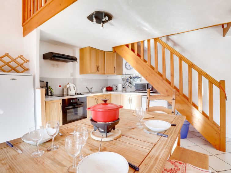 Search and Stay destination Saint-Gervais-les-Bains, Auvergne-Rhône-Alpes - France from AU$ 286. Bel Alp