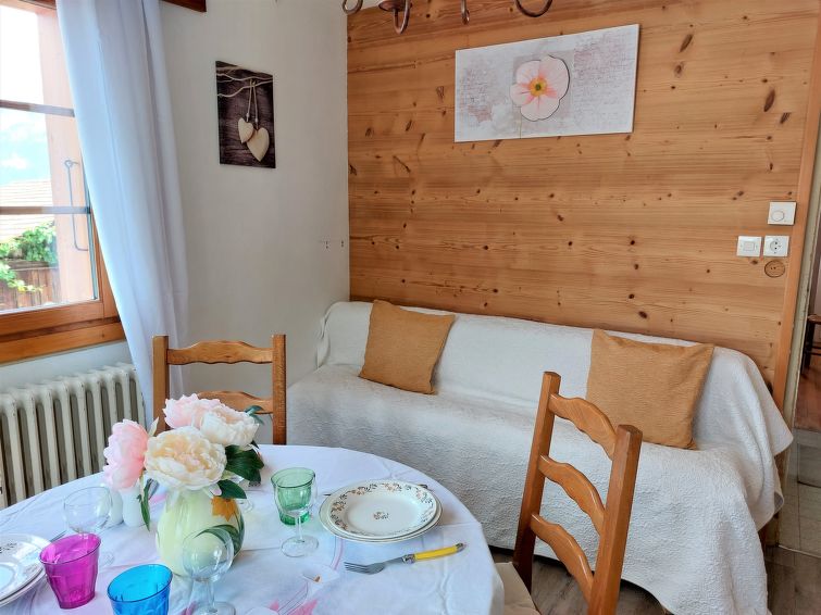 Search and Stay destination Saint-Gervais-les-Bains, Auvergne-Rhône-Alpes - France from AU$ 142. A la Claire Fontaine 1