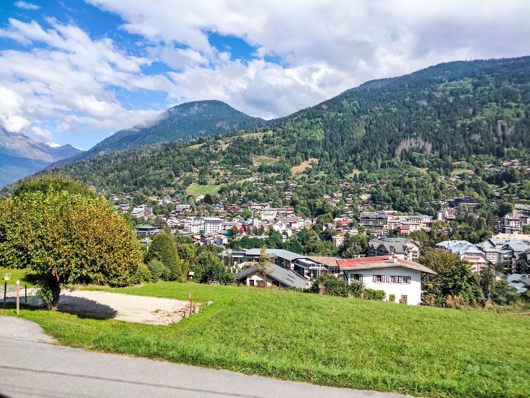 Chalet du Rosay-Buiten