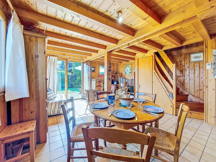 Photo of Les Chalets de La Combe