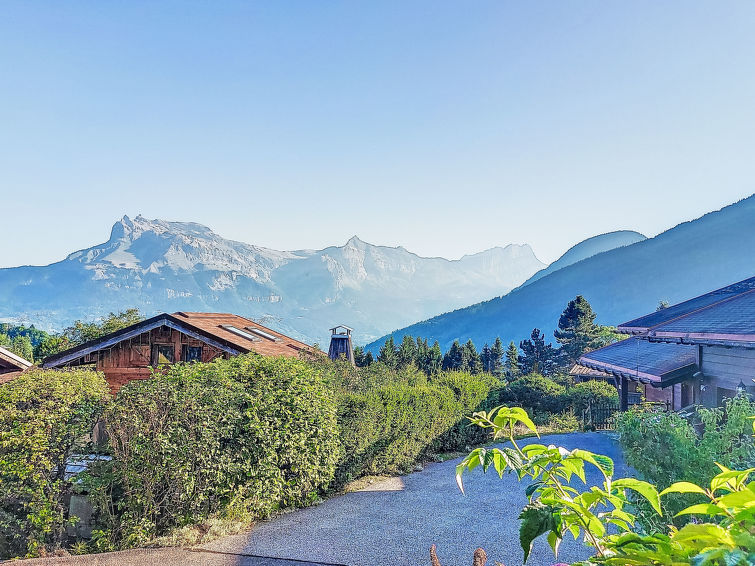 Photo of Les Chalets de La Combe