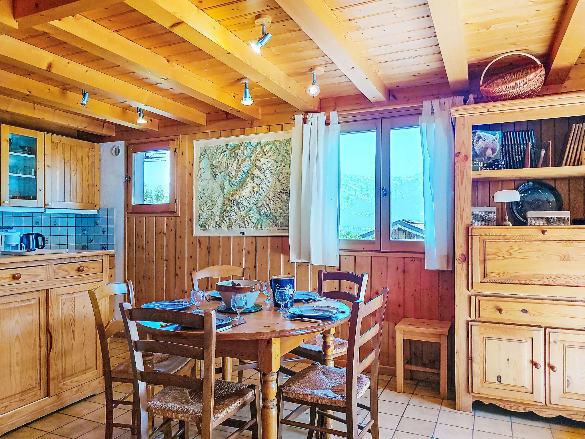 Les Chalets de La Combe-Inside