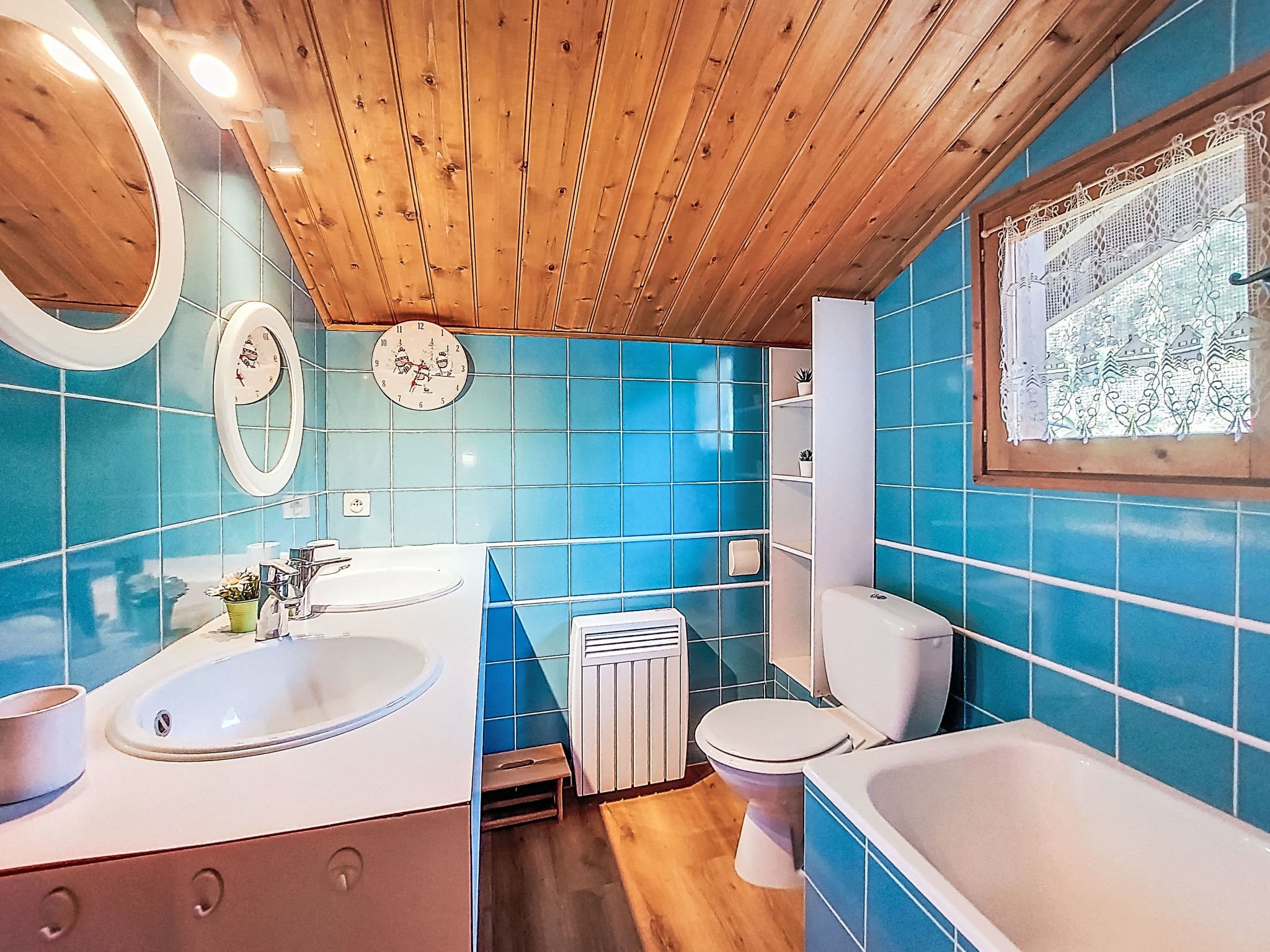 Les Chalets de La Combe-Inside