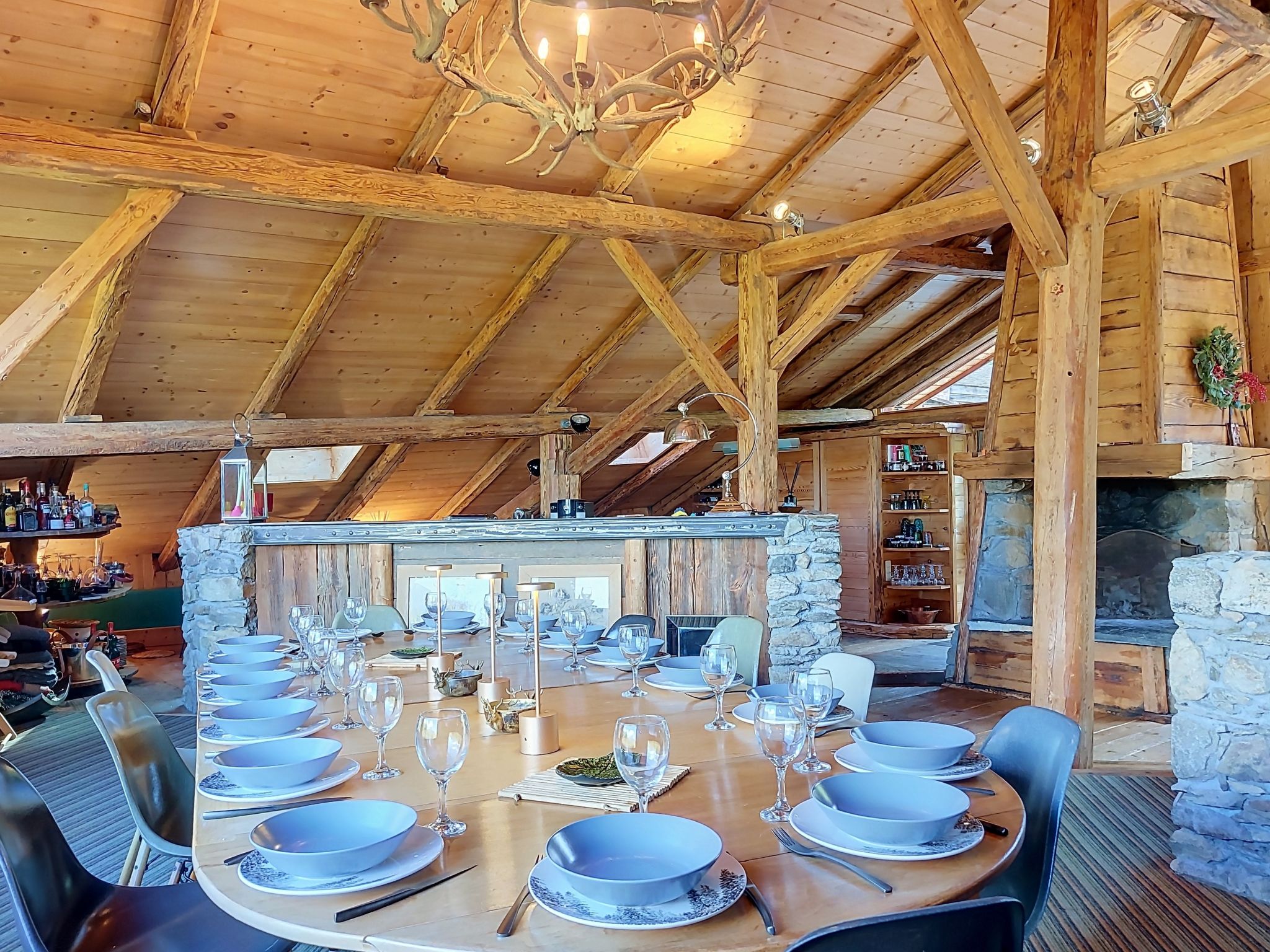 Le Hameau - Drinnen