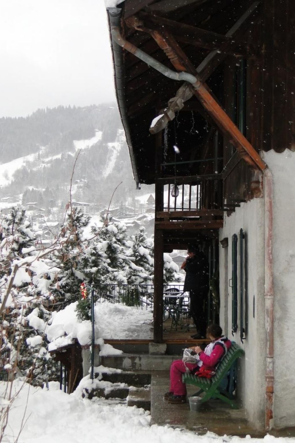 Photo of für 8 Personen und 4 Kinder