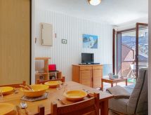 Knusse studio voor 6 in Saint Gervais, vlakbij skipiste en centrum - thumbnail 3