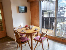 Appartement aan de piste in Chamonix, vlakbij het centrum - thumbnail 3