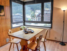 3-persoons appartement met bergzicht in centrum Chamonix - thumbnail 3